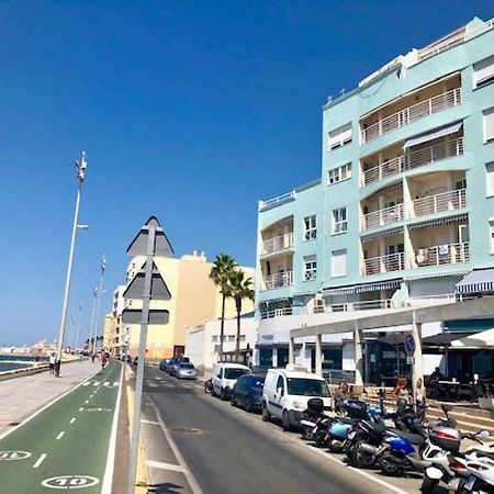 Gatu Premium Villa Isabel Terraza,Parking,1ºlinea Playa,Wifi,Vista Al Mar , Preferente Mayores De 25 Anos Y Familias 加的斯 外观 照片